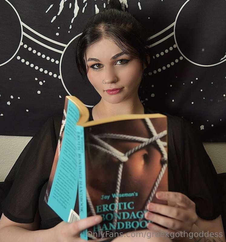 greekgothgoddess main image