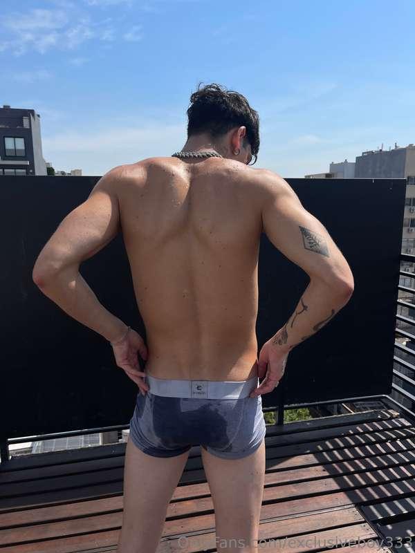exclusiveboy333 image #0