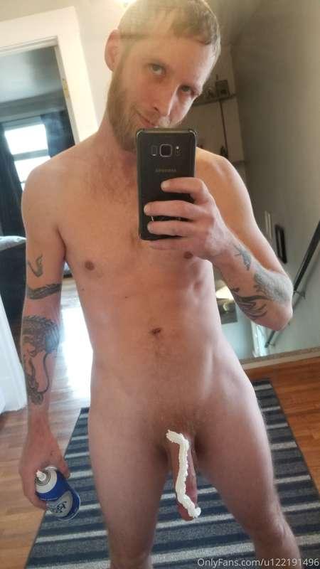 Hmmm im all sticky, you should clean me up😜