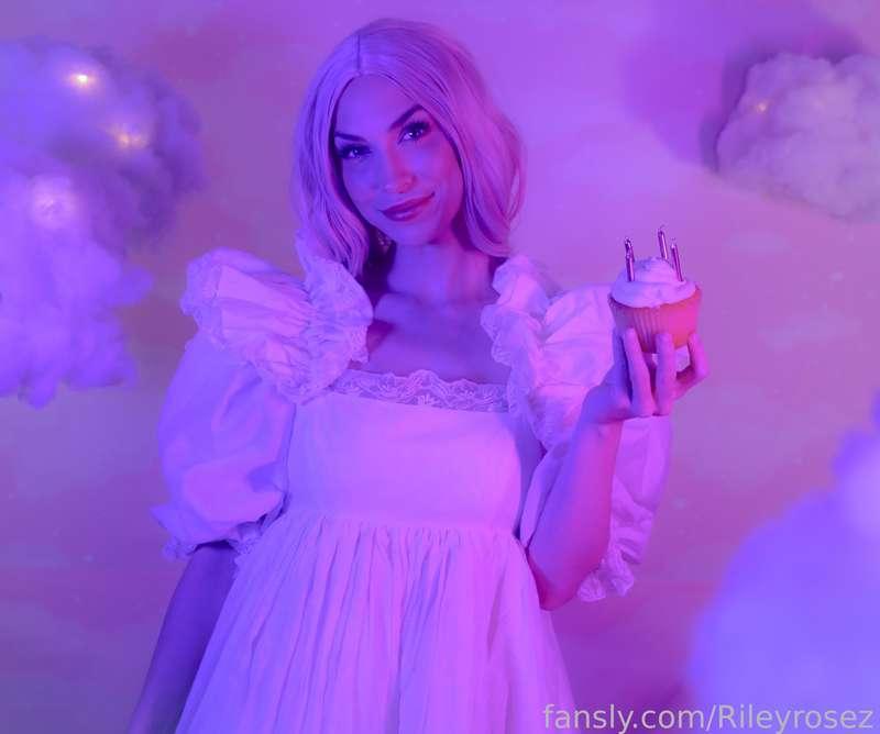 rileyrosez image #6