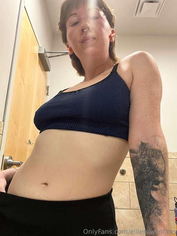 Happy Tuesday sluts 😘