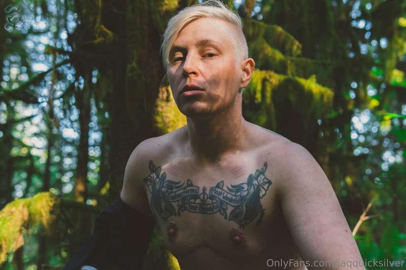 No makeup, no clothes, no pretension.