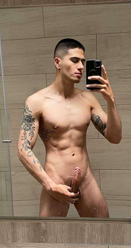 Dirty Mirrow