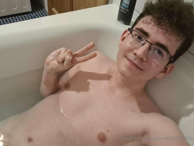 prettyboi2000x image #0