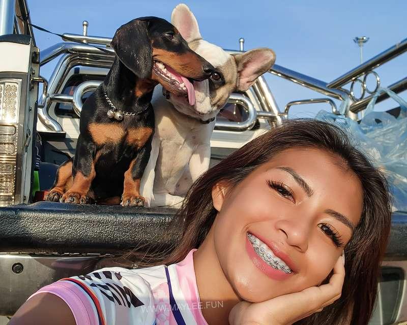 Having fun with my cutie pies 💕🐾