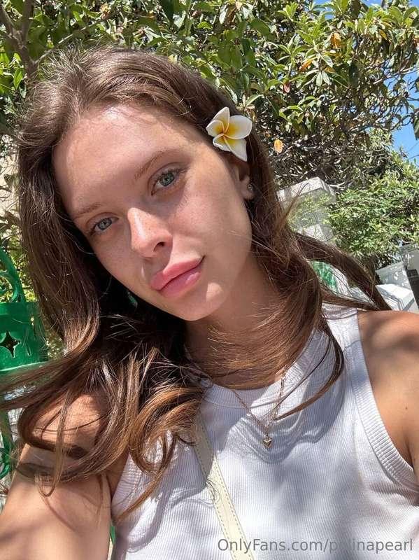 caught in my soft girl era 🌸