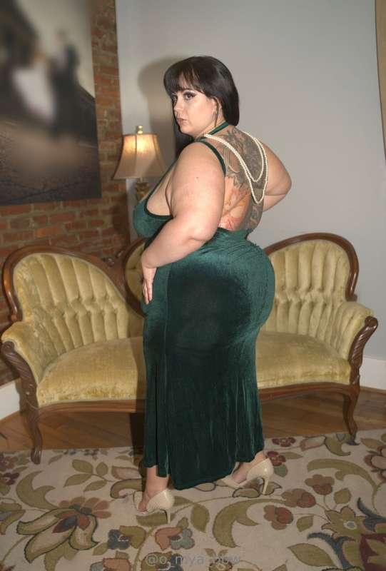Dress on or off? 💚