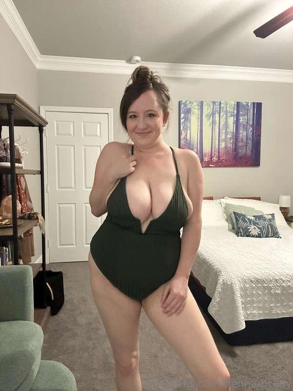 How do you think I like it in bed? 😇