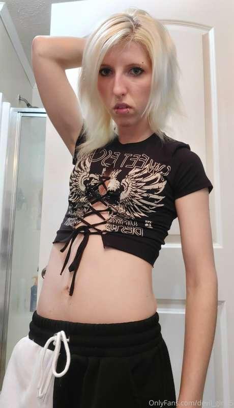 New photos coming tomorrow come play with me 😉😈💋❤