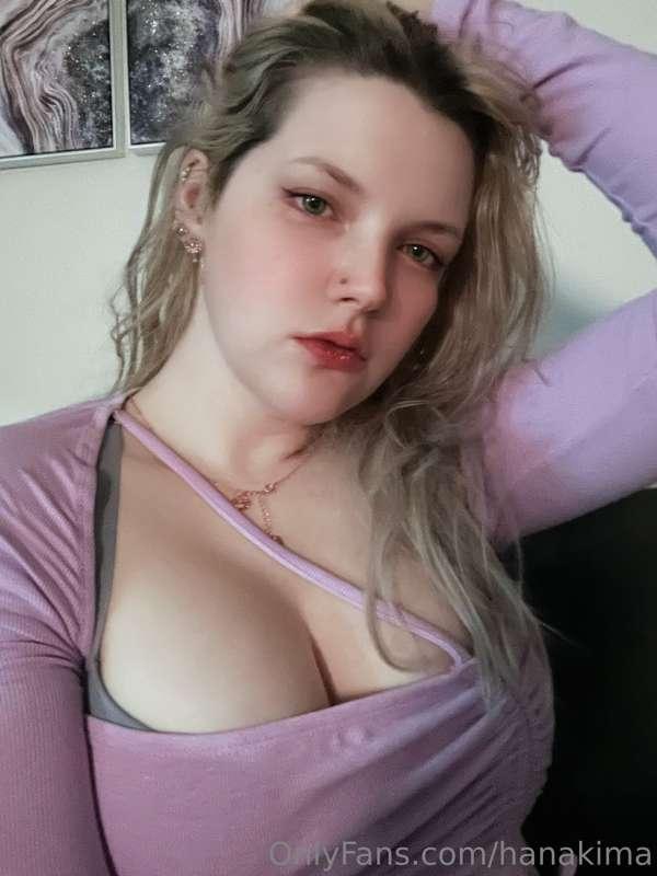 Wanna be my cuddle buddy?