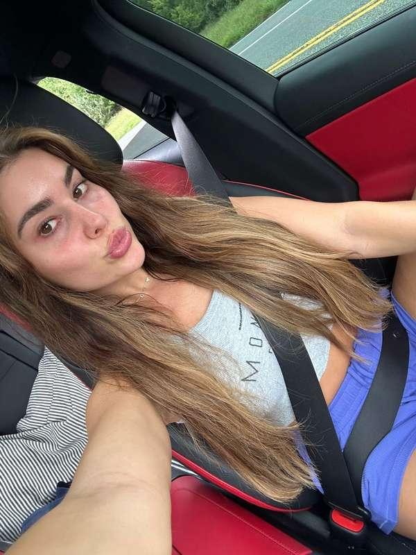 Take a seat 👅