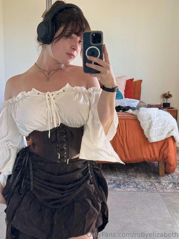 Do I look great in this outfit, or would you rather see me o..