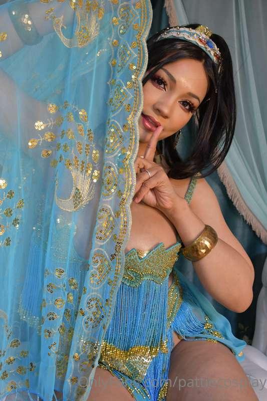 RAW photos of me❤️ This month on patre on im offering my fir..