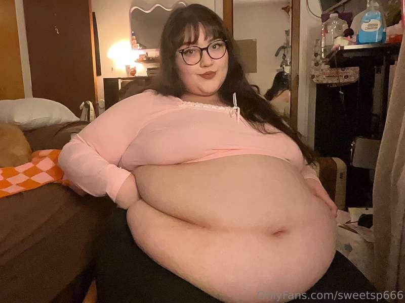 🍕🍕🍕🍕good ole pizza stuffing 🍕🍕🍕🍕(scroll to the end for vids!..