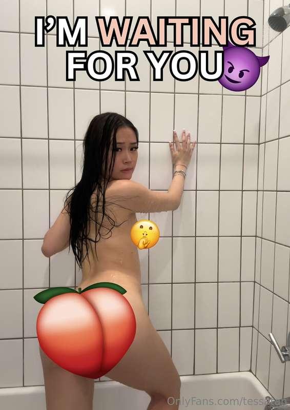 Want to help me rinse off… or get dirtier? 💦