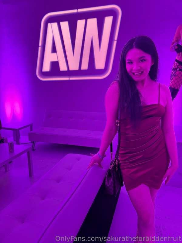 Would you take me home from the AVN party? 
