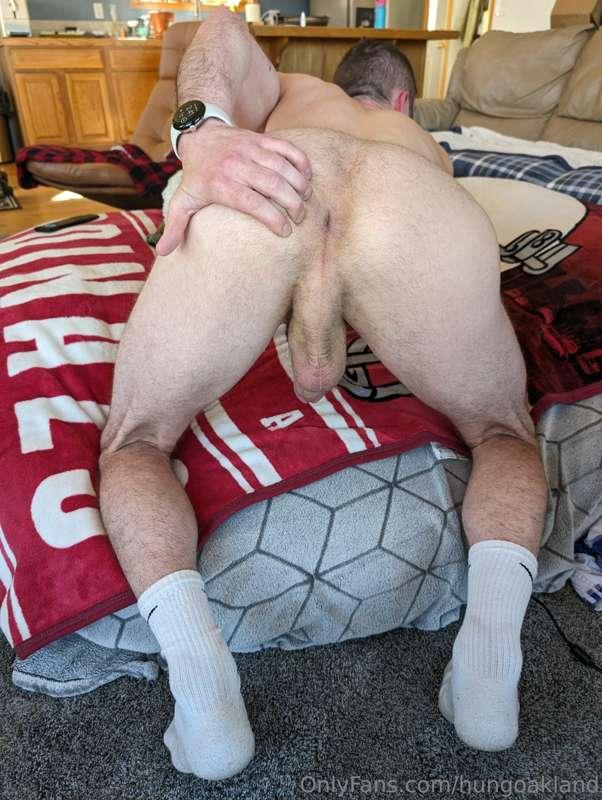 My ass needs some attention 🥵