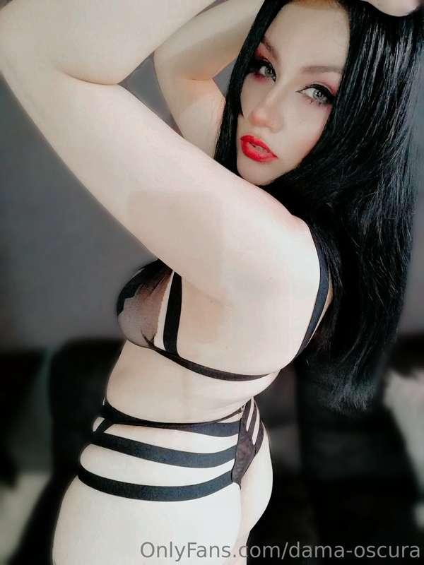 ufff bebé adoro este conjunto ¿no te encanta cómo se ve?.
Pa..