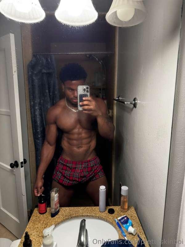 I need you right now… don’t keep me waiting 😅
