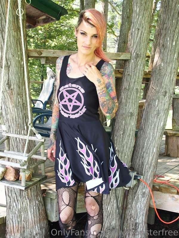 lilymonsterfree image #0