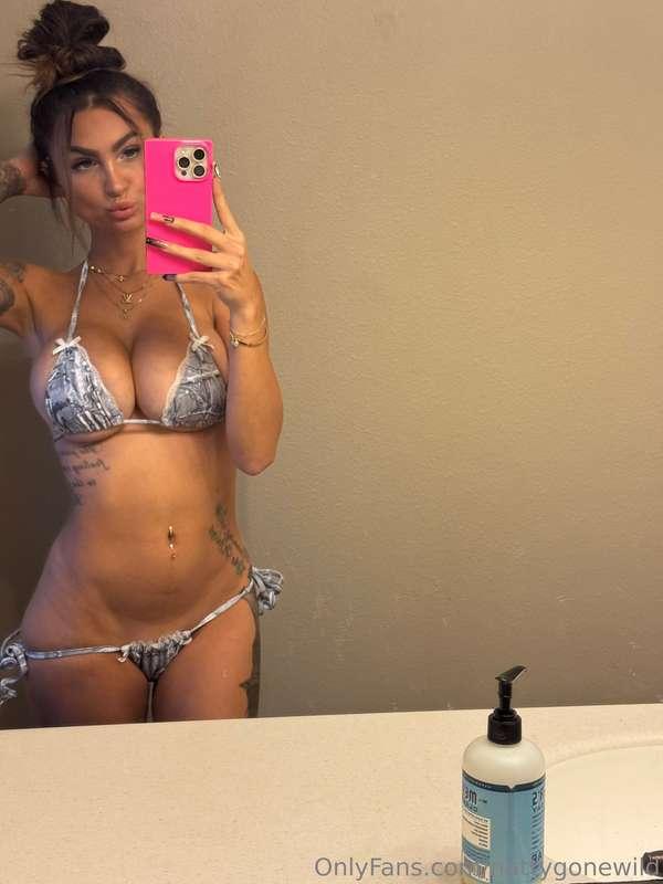 # will you show me that cock? Dm me 😈 #