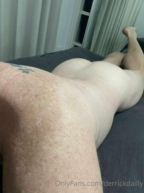 A lazy Sunday. What you wanna do?