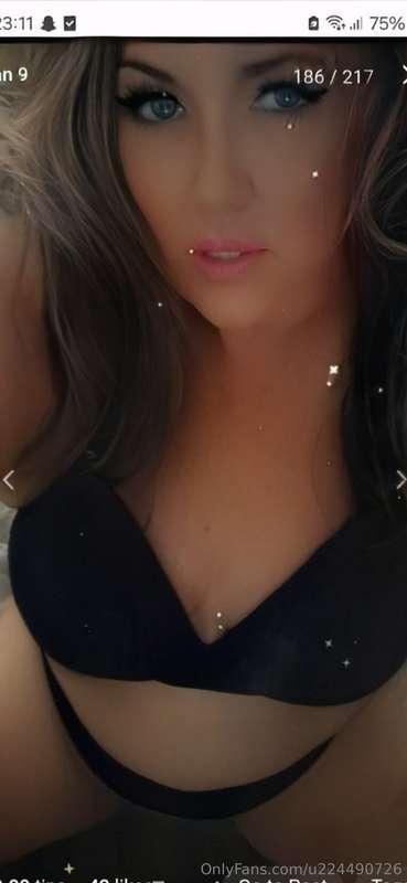 Oh baby. Cum get me please xx
