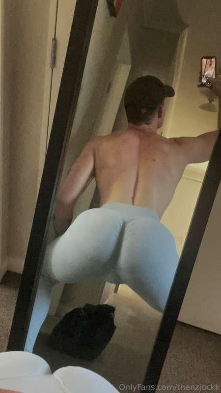 Merry Christmas cuties, what are yall wanting for xmas?