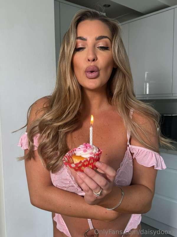 Guess who’s birthday it is this week 🤭🤭🤭