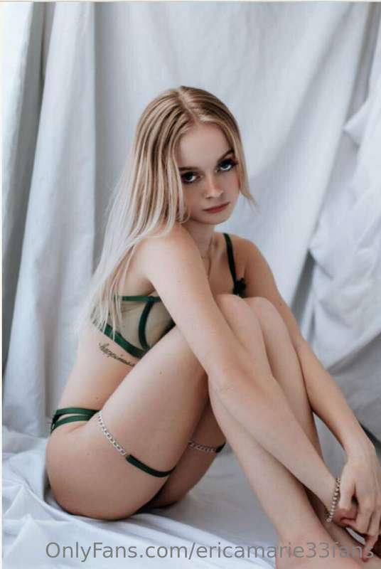 WOULD YOU LET ME TIE YOU UP😜