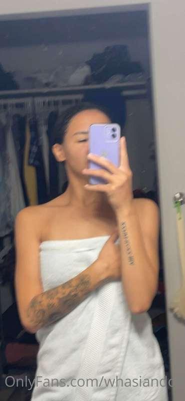 Ready to hop in the shower🥰