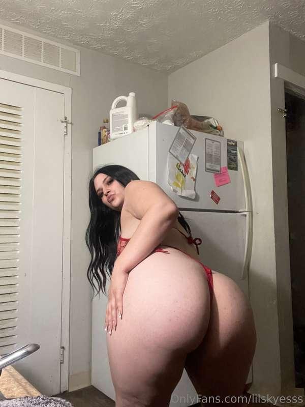 lilskyesss image #0