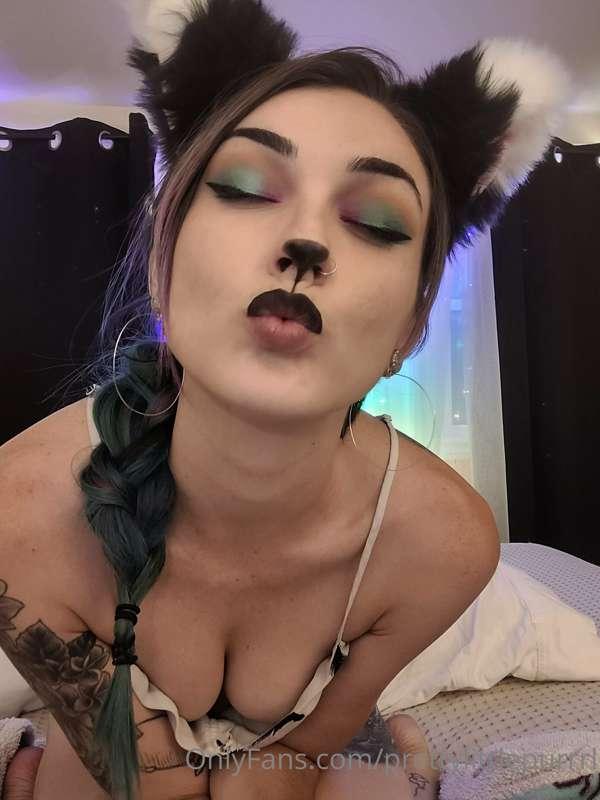 How do you like this sorta look on me?