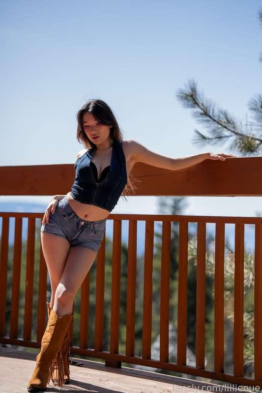 lillienue image #2