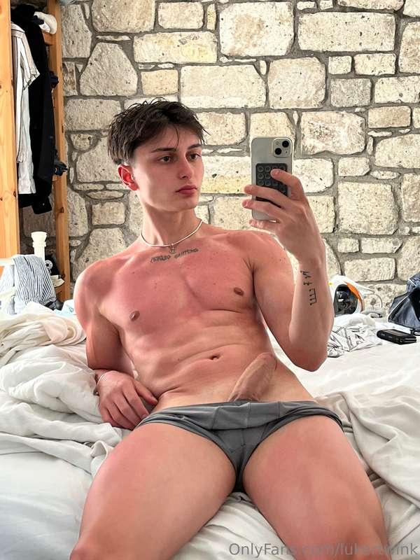 lukertwink image #3