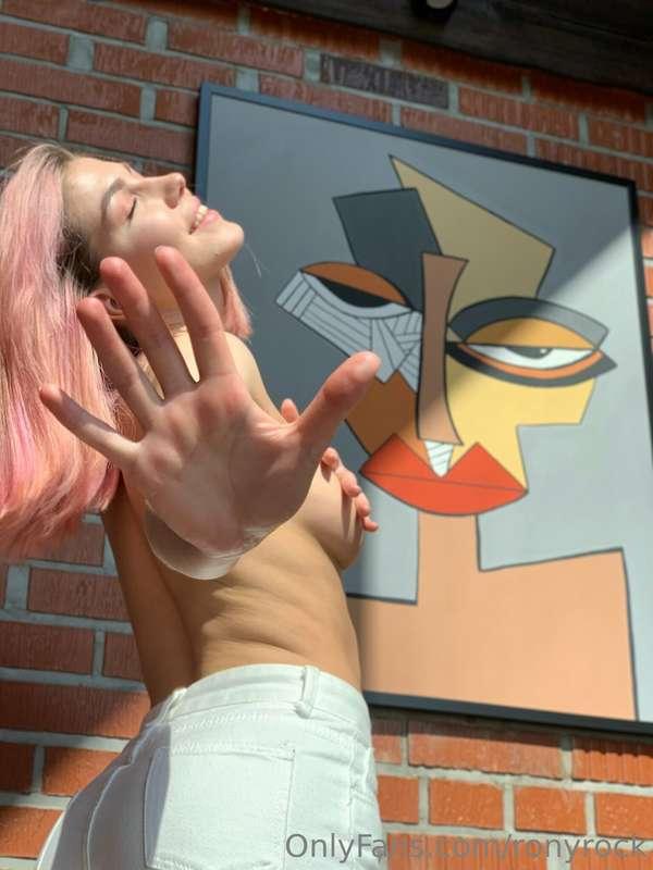 because I love art 🖼