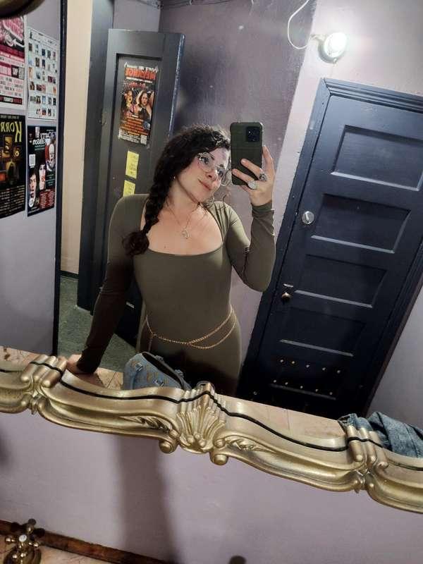 A lightly naughty story told in three parts😈