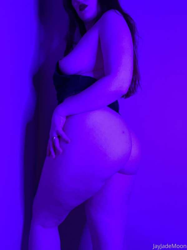 Lost files from a few weeks ago, it was all about the booty ..