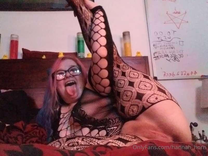 MMMM HeHe Oh These? HeHe Just Some HoT Fun Little Pics Taken..
