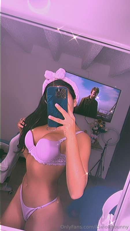who wants to netflix and chill? 