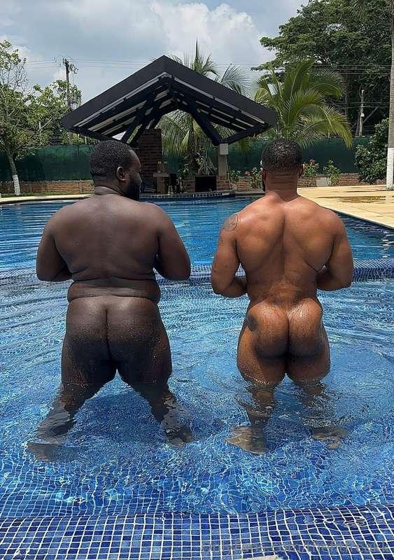 Butt cheeks 