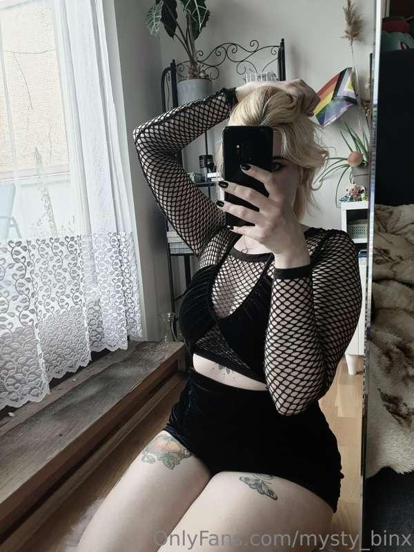 mysty_binx image #14
