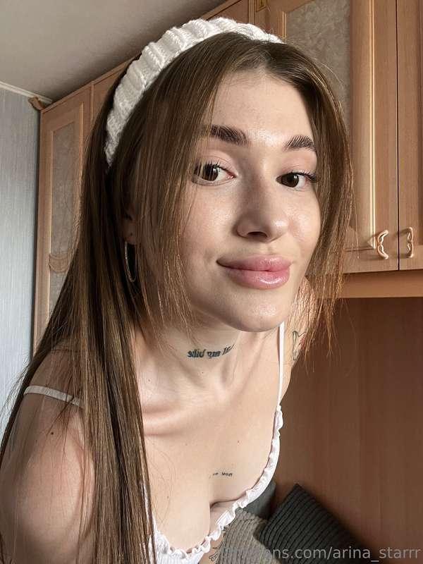 Do I look cute today, honey? 🥰