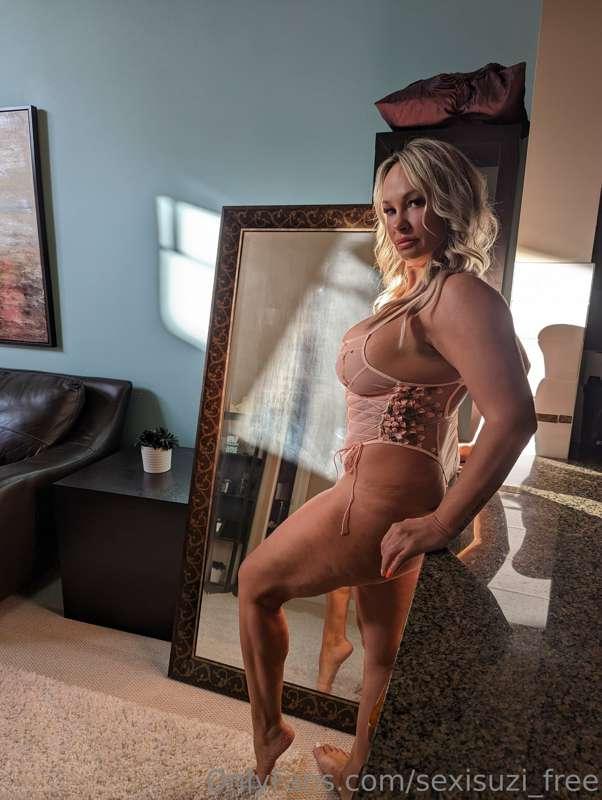 Send me a message if you want to get naughty