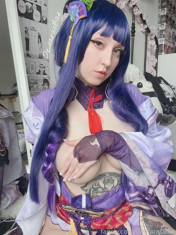 Finally a Genshin Impact cosplay ! Got it gifted by one of my lovely subs, hope u like me as Raiden ! (˵ •̀ ᴗ - ˵ ) ✧

#cosplay #genshinimpact #raidenshogun #tattoos #alt #bigboobs