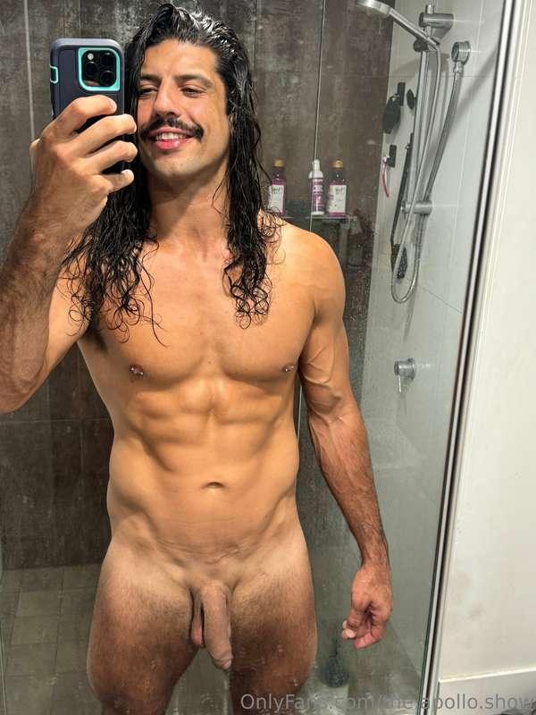 Xmas Eve Shower selfie
