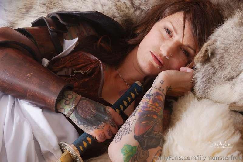 lilymonsterfree image #7