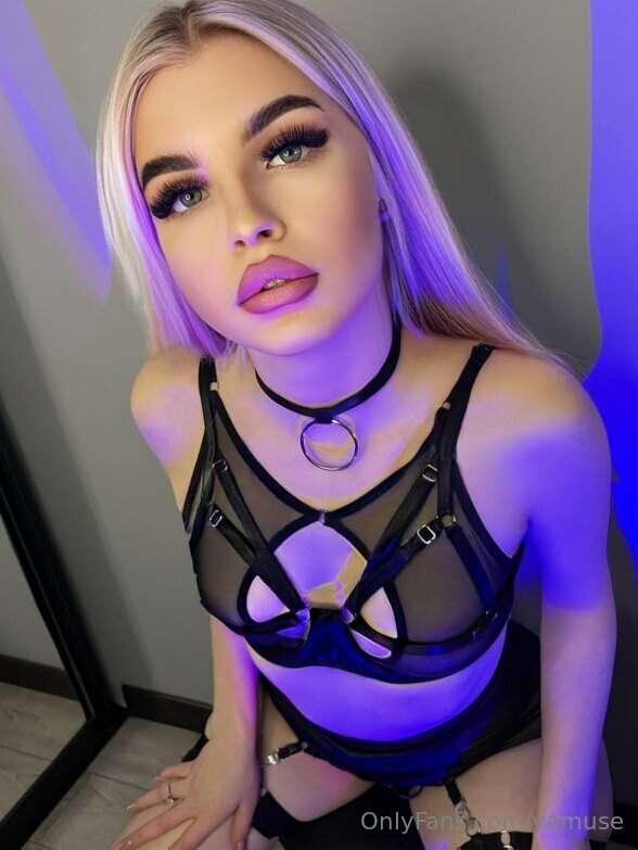 Cutie @auroraprincess777 with sweetie natural boobs💖
Text he..