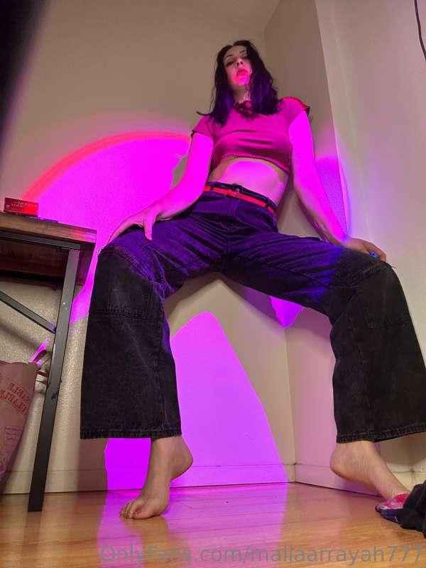I’m back and I’m feeling a lot better 💜💜💜 your customs are g..