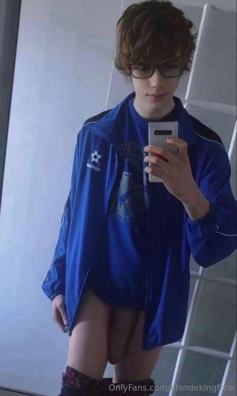 blondekingfree image #1